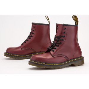 DR MARTENS CHERRY RED SMOOTH > 10072600
