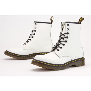 DR MARTENS WHITE SMOOTH > 11821100