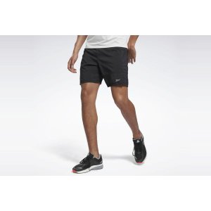 Reebok running essentials shorts > fk6485