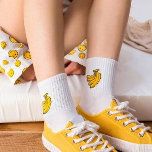 2019 Rocket Dinosaur Banana Patterned Socks Hipster Letter Harajuku Short Cute Cotton Socks Art Female Casual Funny Ankle Socks