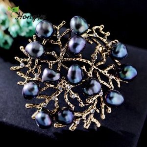 Hongye New Fashion Natural Baroque Pearl Brooches Women High Quality Pin Accessories Anniversary/Birthday Dress Brooch Jewelry