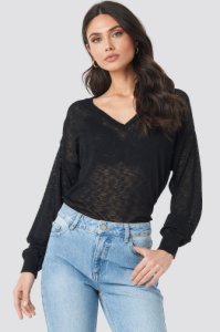 NA-KD Light Weight V-Neck Knitted Sweater - Black