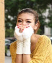 Great Power Star - Fashion winter women gloves mitten warm knitted fingerless long faux fur white