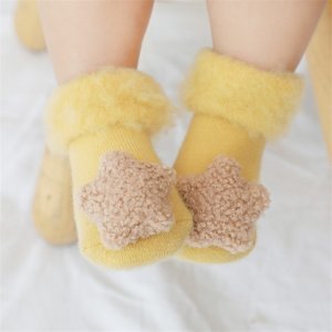 Baby / Toddler Adorable 3D Stars and Heart Decor Fleece Warm Socks