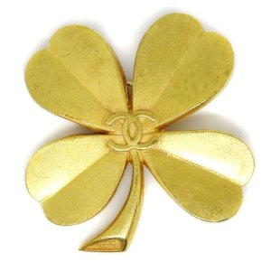 Chanel Cc Logos Clover Brooch Gold, Gold