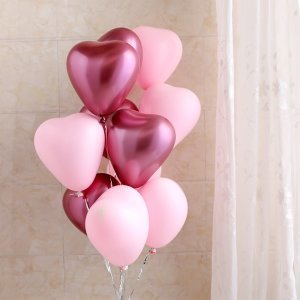 Shein - 10pcs heart shaped decoration balloon set