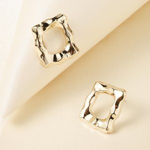 1pair Square Texture Metal Stud Earrings