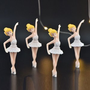1pc Random Ballet Girl Decorative Object