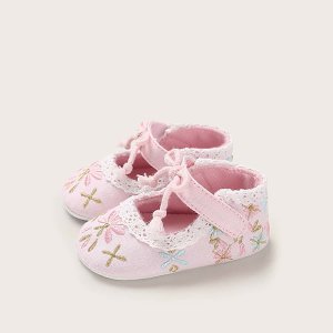 Baby Girl Floral Embroidery Flats