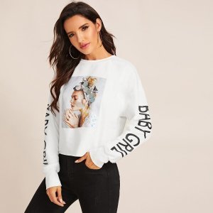 Shein - Figure & slogan graphic sweatshirt