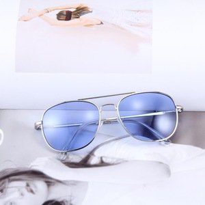 2019 Wholesale Polarized fashionable sunglasses women ladies