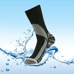 Custom waterproof breathable sport mens hiking socks compression