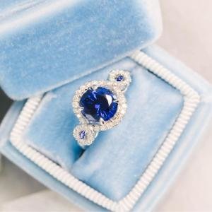 Delicate Silver 925 Plated Oval Cut Cubic Zirconia Diamond Blue Sapphire Ring Designs for Women