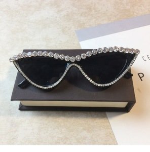 High quality luxury designer Rhinestone triangle fashion diamond women's sunglasses sun glasses for women