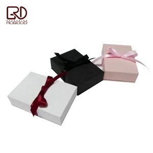 Lid and Base Cardboard Paper Jewelry pendant necklace gift Box with ribbon tie on top RGD-P1197