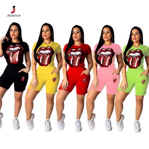 SYA8329 Hot Sale Ladies Sequined Lips T Shirt And Shorts Outfits Two Piece Set Women Clothing