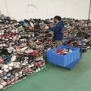 vintage shoes stocklots cheap ukay ukay used shoes wholesale in container China