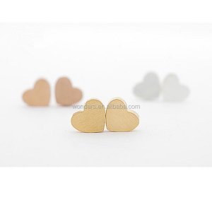 wholesale earings for women simple heart stud earrings women jewelry 304 stainless steel plated 18K real gold