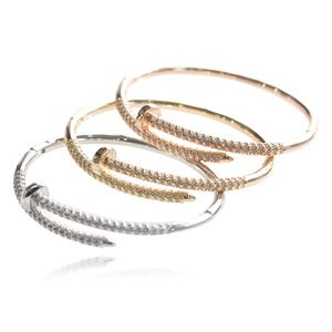 Wholesale High Quality Nail Spike Bracelet Bangles for Women