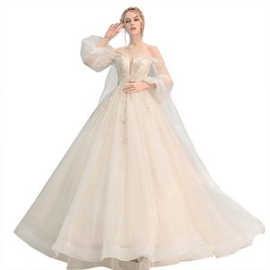 Wholesale lace wedding bridal dresses floor length long sleeve tail wedding dress 2019
