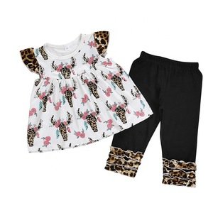 Wholesale leopard cow print  baby clothes set boutique fly sleeve floral lace ruffle pants  fly ruffleshirt clothes set