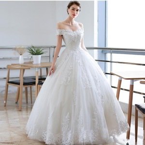 ZH0733X Off Shoulder Tulle Ball Gown Wedding Dresses with Flowers 2019 Lace appliqued Wedding Gowns Vestido De Novia