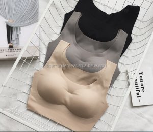 2018 New Magic Japan Breast Massage Hot Girl Wear Open Very Sexy Double Push Up Seamless Sleep Bra