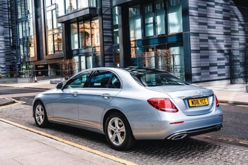 Dundee to Glasgow Private Premium Transfer With Chauffeur