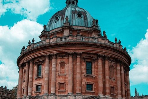 Oxford Immersive Podcast: Discover its university, architecture & traditions