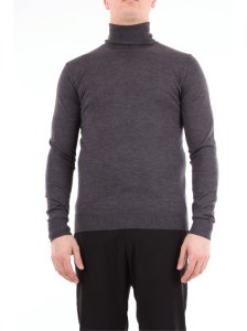 Briand Dales sweater with dark gray high collar
