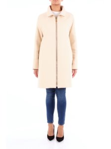 Montecore cream-colored short coat