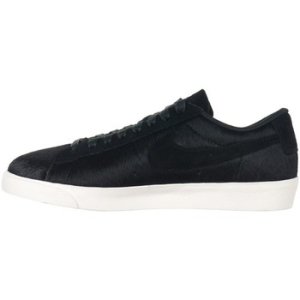 Nike  W Blazer Low LX  women's Shoes (Trainers) in Black