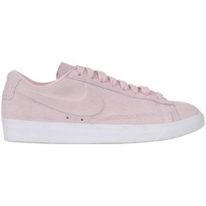 Nike  W Blazer Low SD  women's Shoes (Trainers) in Pink