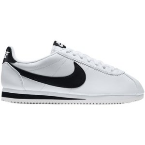 Nike  Wmns Classic Cortez Leather  women's Shoes (Trainers) in White