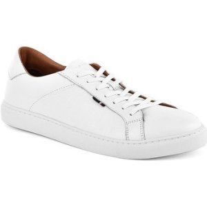 Tommy Hilfiger  Ount  men's Shoes (Trainers) in White