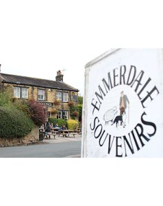 Virgin Experience Days - Emmerdale classic bus tour for two