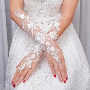 Appliques Beading Fingerless Wedding Gloves