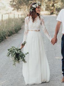 Boho Two Pieces Long Sleeves Lace Beach Wedding Dress 2019