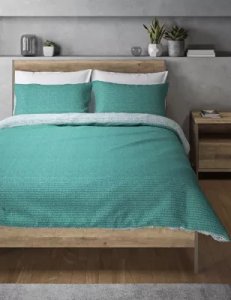 Marks & Spencer - Isla geo printed bedding set green