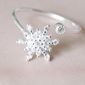 0.20 Ct Diamond Solid 925 Sterling Silver Christmas Sparkle Snowflake Gift Ring
