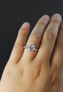 Pretty Jewellery - 1 ct round diamond 14k solid white gold solitaire engagement ring