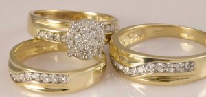 14K Yellow Gold 0.50Ctw Round Simulated Diamond His-Her Trio Wedding Ring