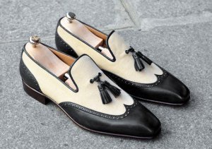 Handmade men fashion wingtip two tone leather shoes, Men beige and Black shoes