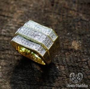 Men’s Band Wedding Ring 2.60 Ct VVS1 Diamond 925 Silver 14K Yellow Gold Plated