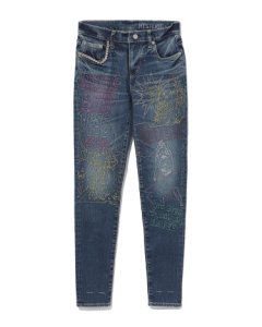 Graphic embroidery jeans