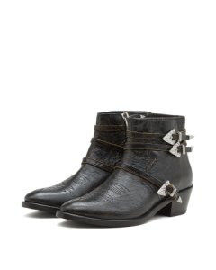 Pilar boots