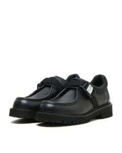 Vlogo leather buckle shoes