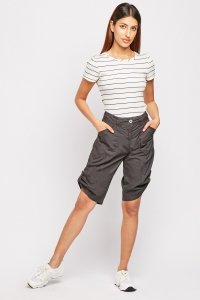Oversized Pocket Front Cotton Shorts