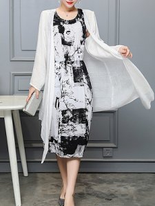 Berrylook Round Neck Printed Maxi Dress clothes shopping near me, stores and shops, printed Maxi Dresses, long red dress, homecoming dresses