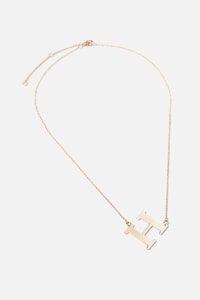 Rubi - Tilted Letter Necklace - Gold h